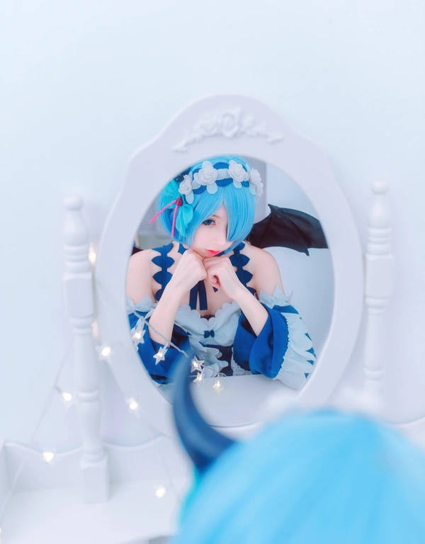 RE从零开始的异世界生活 COS 蕾姆 - 拿相机的执义